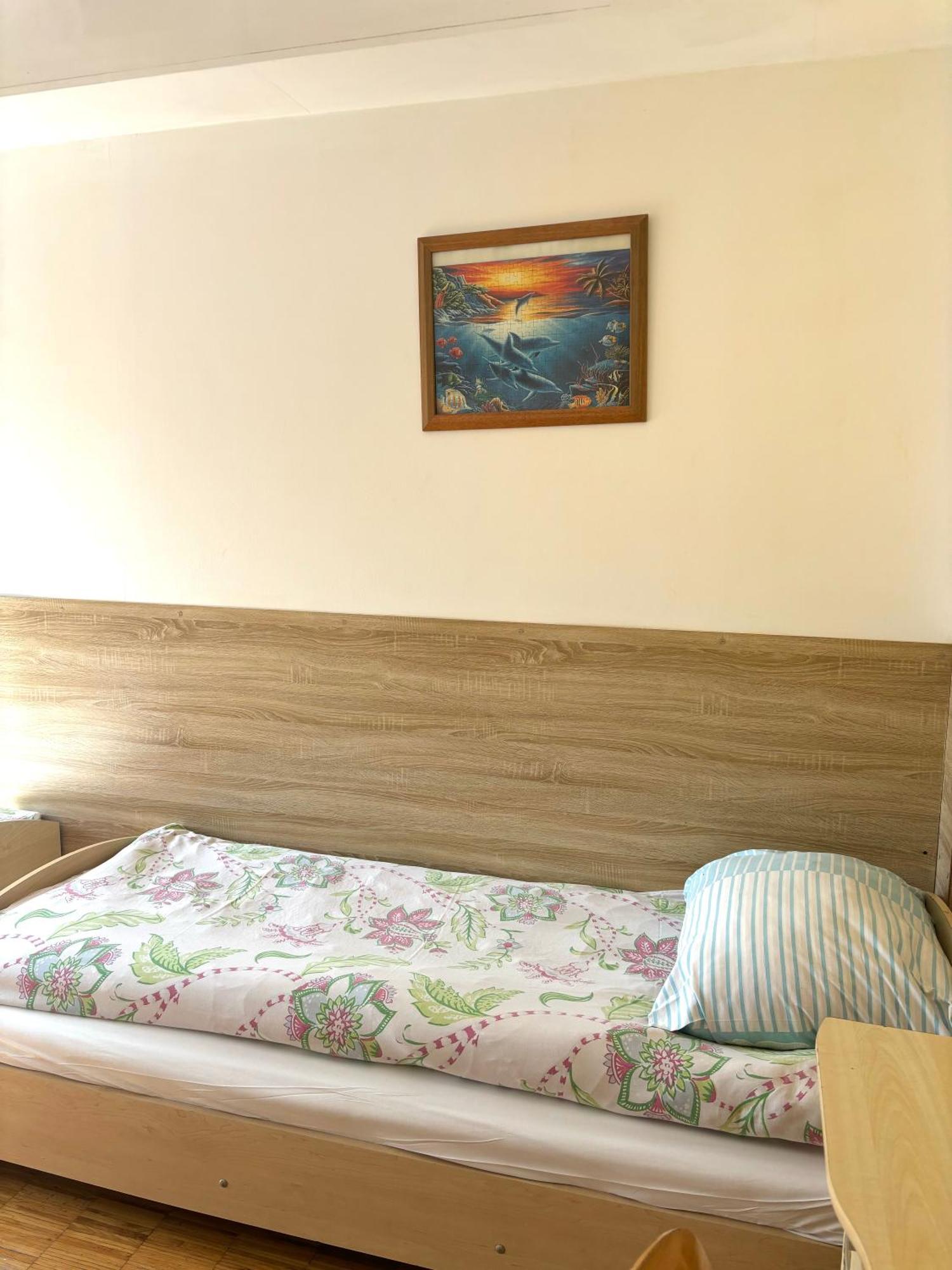 Hostel Nuove Frontiere Ниса Екстериор снимка