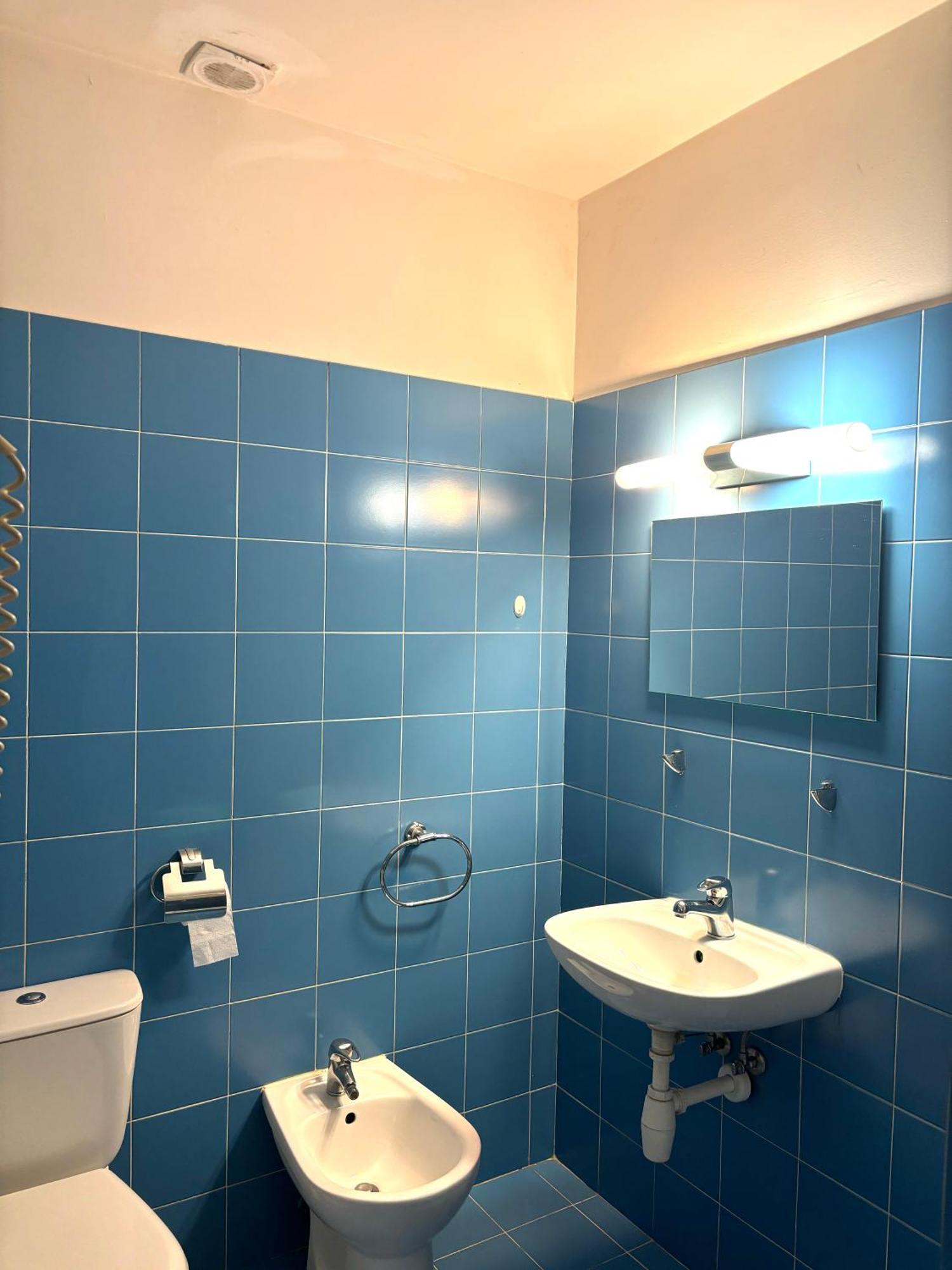 Hostel Nuove Frontiere Ниса Екстериор снимка