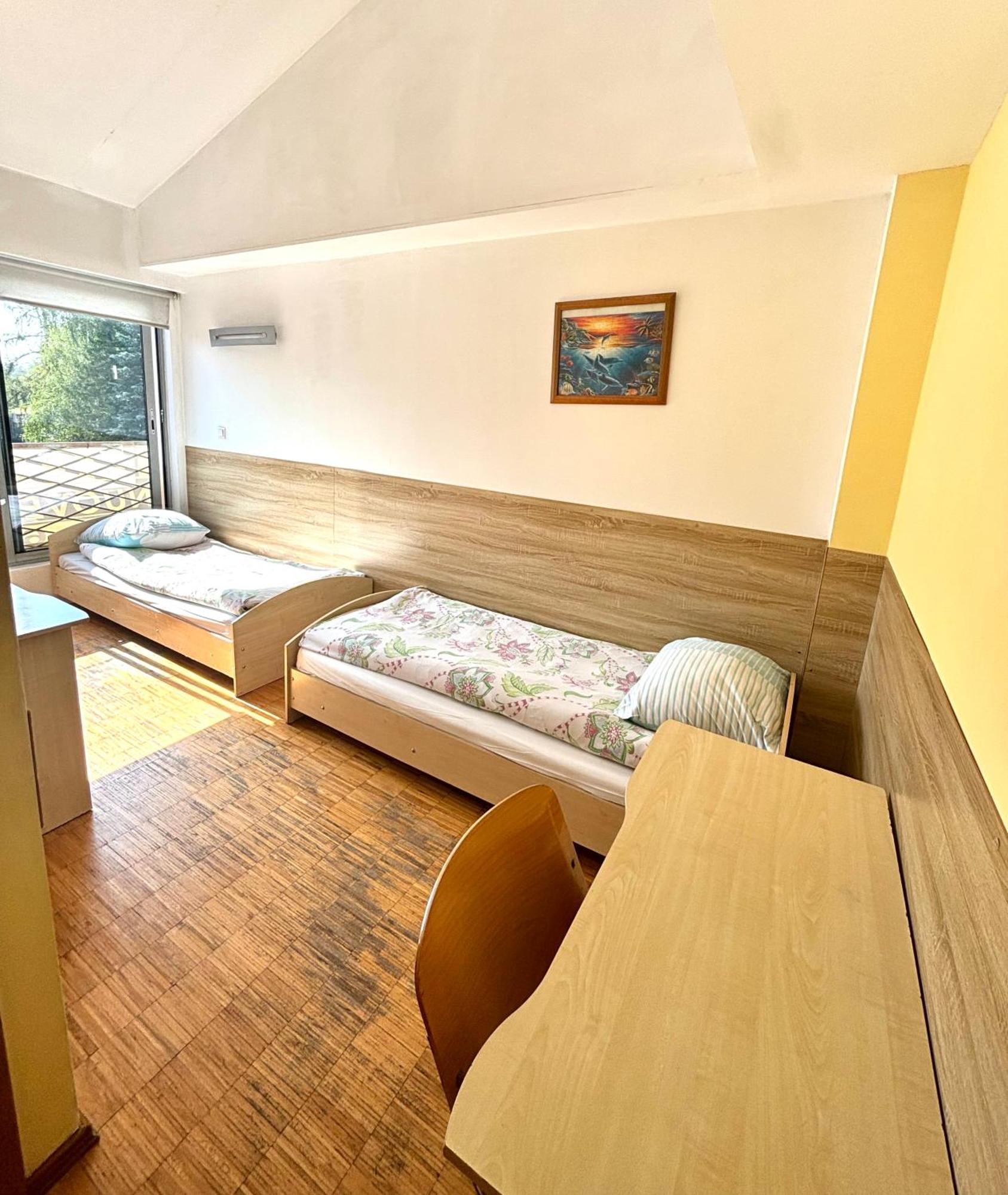Hostel Nuove Frontiere Ниса Екстериор снимка